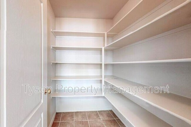 Building Photo - 8924 Indigo Sky Tr SW