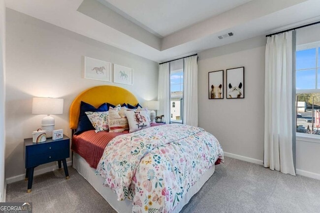 Building Photo - 5731 Plaza Dr SE