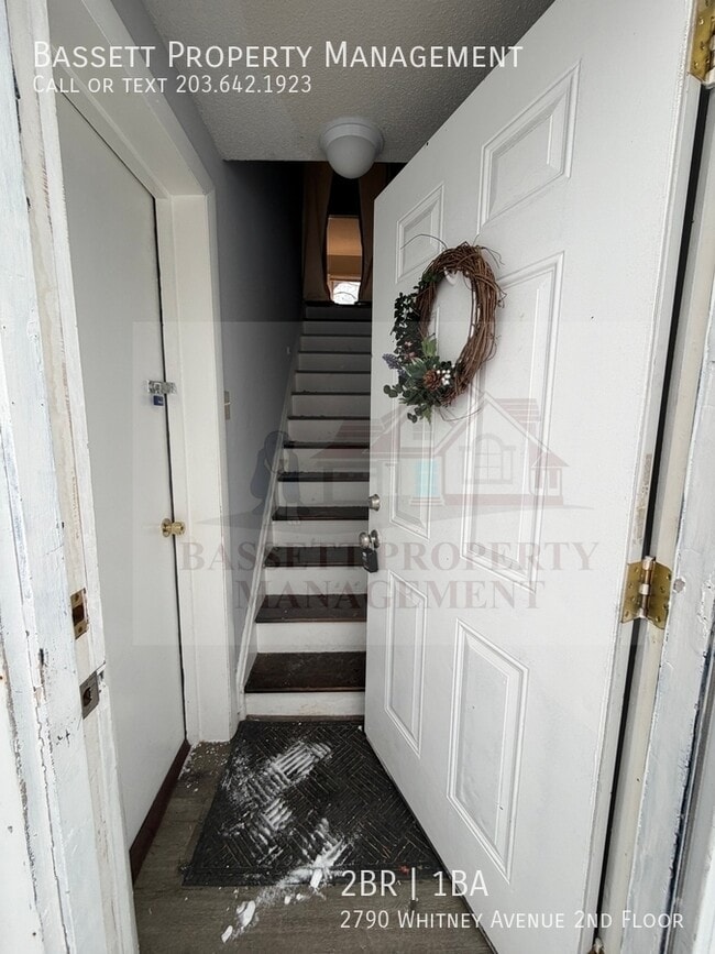 Building Photo - 2790 Whitney Ave