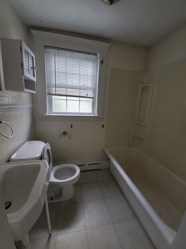 19 Essex St 19 Essex St Beverly MA 01915 Apartment Finder