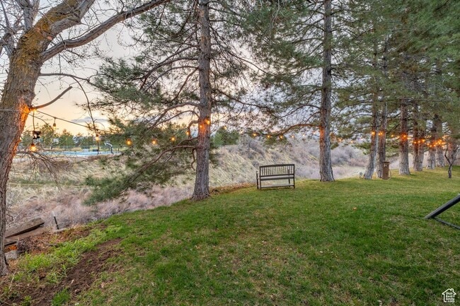 Building Photo - Beautiful 4 Bd. 3 Bath Home w/Mother-In-La...