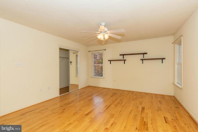 Building Photo - 3311 Mission Rd