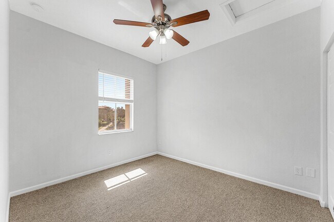 Building Photo - 6515 Diamond Springs Terrace