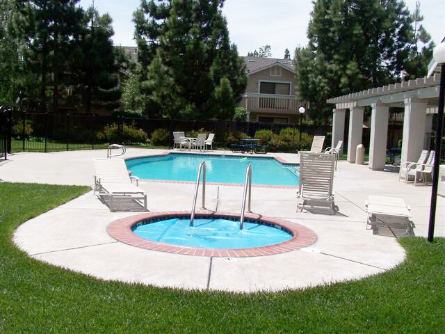 Pool and Spa area - 4977 Conway Terrace