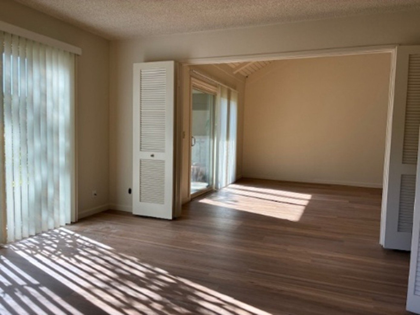 Building Photo - 6057 Montgomery Bend