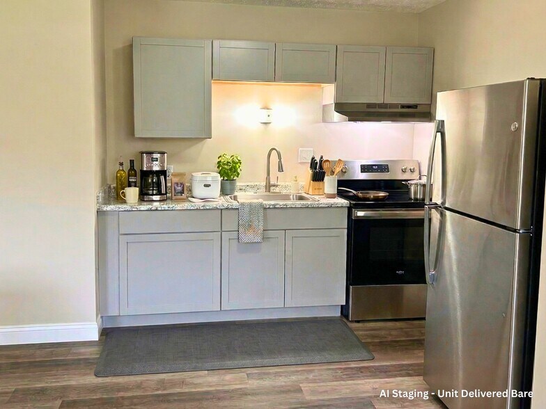 Building Photo - 783 Anderson Ave