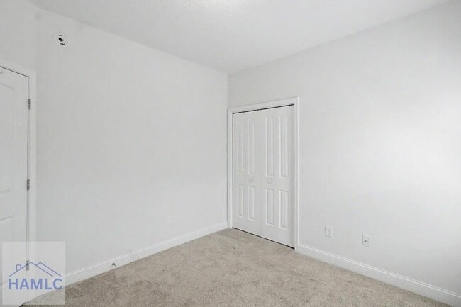 Building Photo - 364 Abode Ave