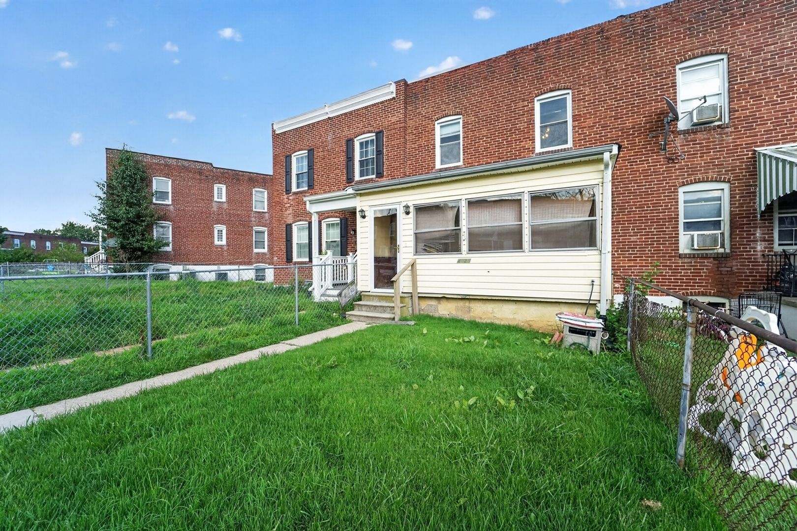 Building Photo - 4929 Brookwood Rd