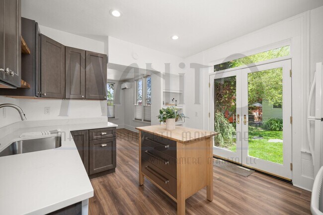 Building Photo - 1631 W 1st Ave