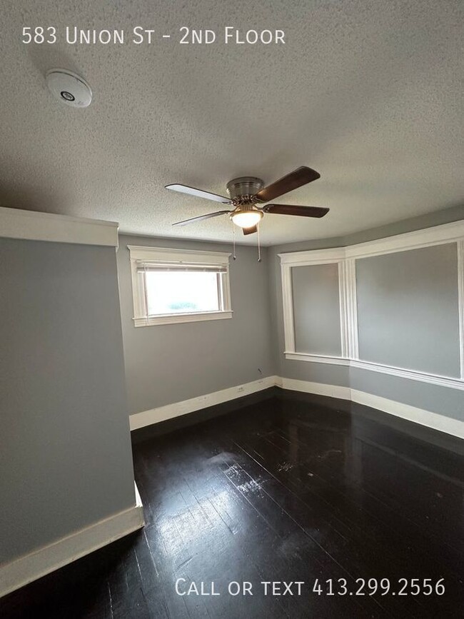 Building Photo - Spacious 3 Bedroom Unit in Springfield's O...