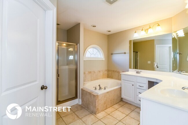 Building Photo - 14411 Estate Ridge Boulevard