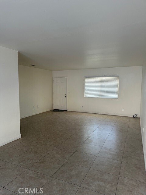 Building Photo - 13730 San Martin Rd