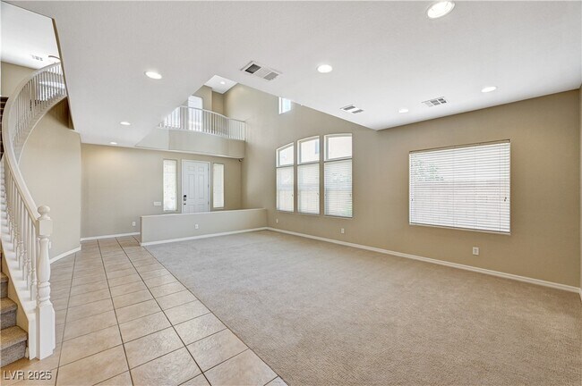 Building Photo - 2556 Sturrock Dr