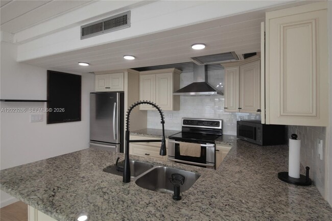 Building Photo - 6380 Jack Rabbit Ln