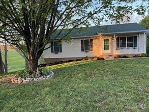 Building Photo - Single Family Home for Rent