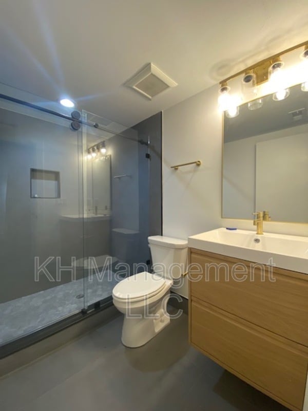 Building Photo - 1309 S 23rd St