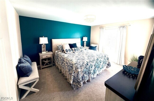 Building Photo - 12171 Kelly Sands Way