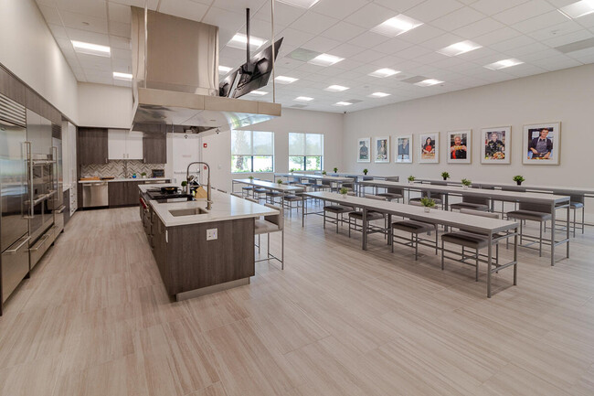 Building Photo - 13509 SW Oceanus Blvd