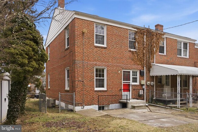 Building Photo - 182 Cherrydell Rd