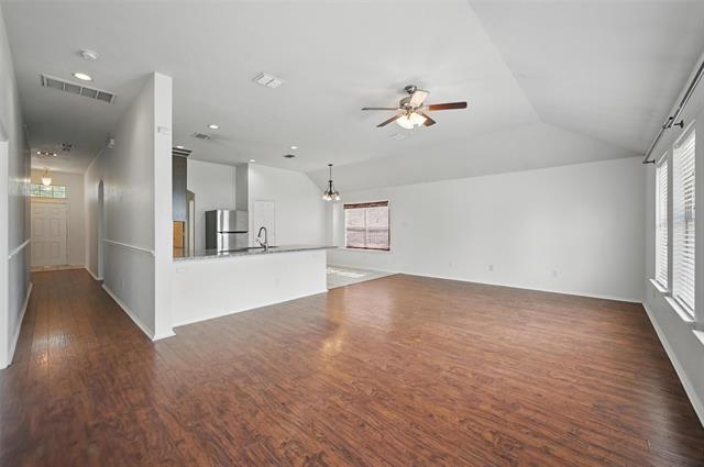 Building Photo - 5140 Bayridge Ct