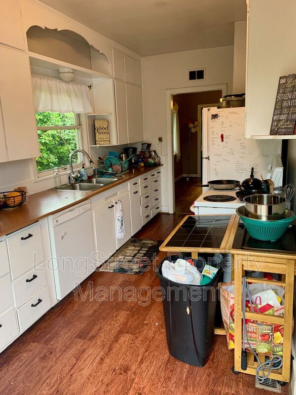 Building Photo - 227 NW 23rd St