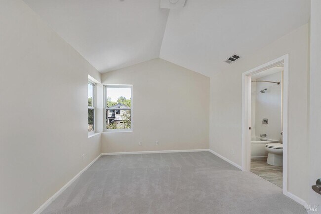 Building Photo - 4420 Lahinch Ln