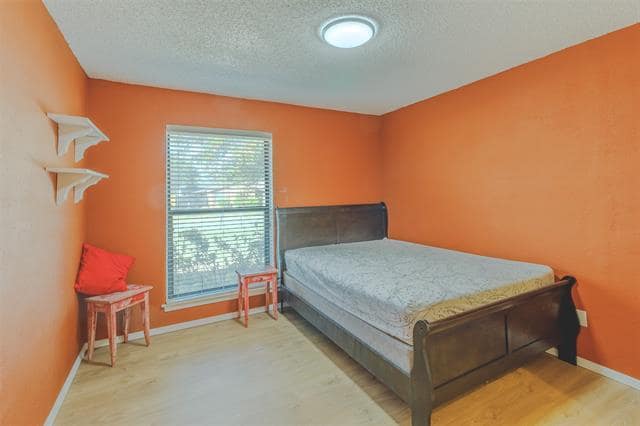 Building Photo - 2614 St George Dr