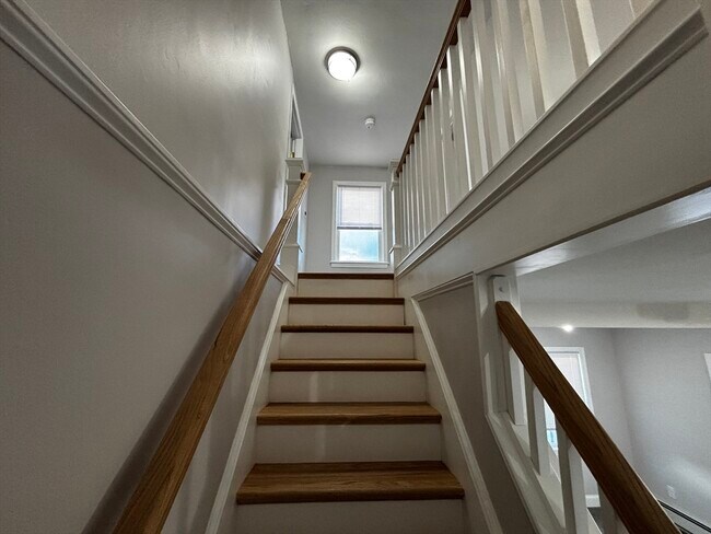 Building Photo - 546 Nantasket Ave