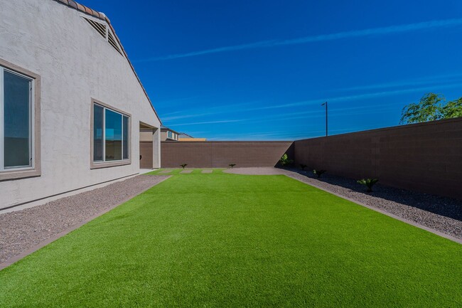 Building Photo - Luxury Living in McClellan Ranch: 4-Bedroo...