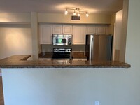 Building Photo - 110 Yacht Club Way