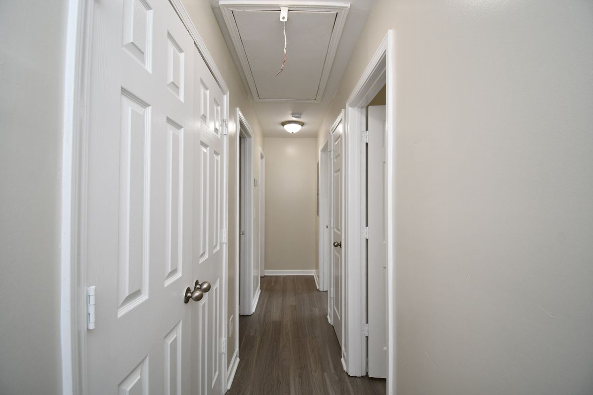Building Photo - 639 Mill Stone Bluff