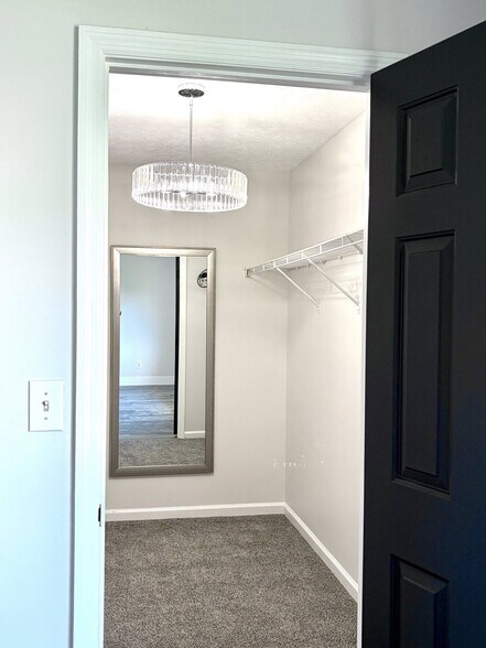 Large walk-in closet with full length mirror - 1200 Bugle Bluff Ct