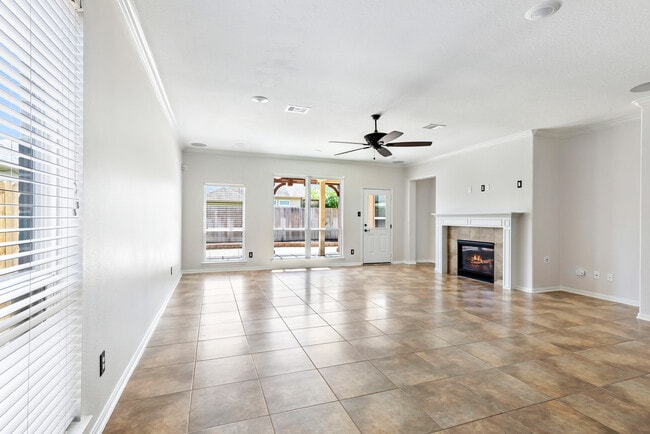 Building Photo - 9960 Cassowary Dr
