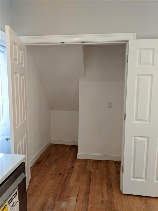 Building Photo - 16 Bowen Ave