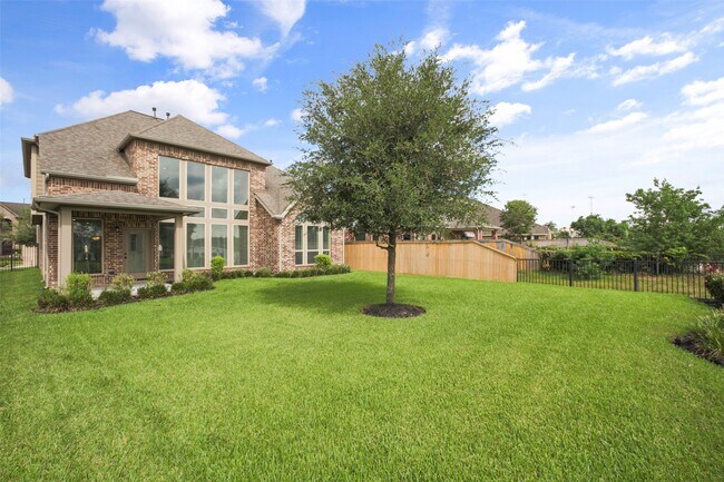 Building Photo - 2707 River Run Rd