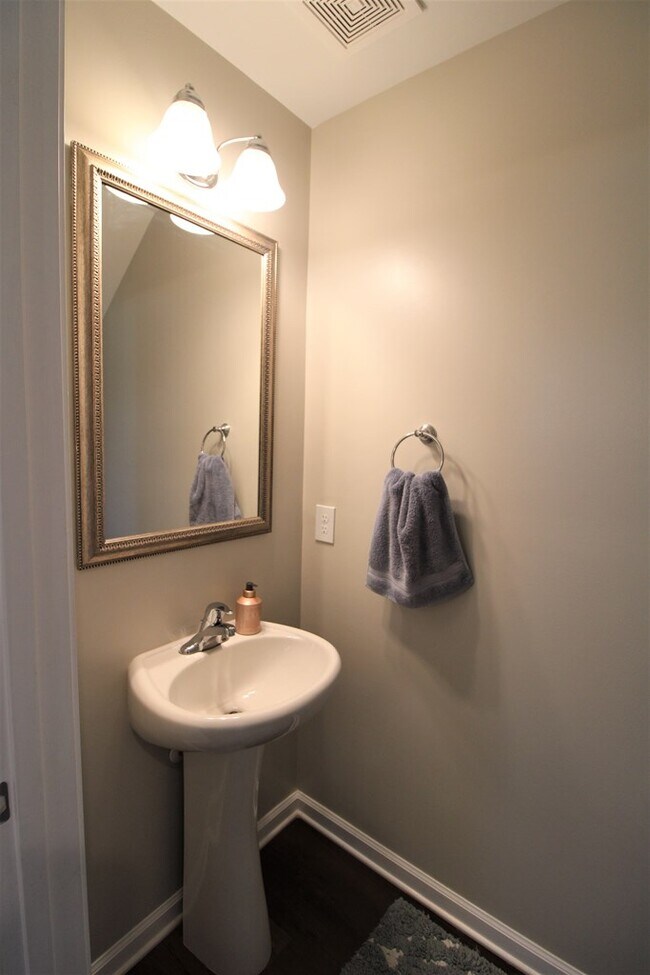 Building Photo - 175 Whitetail Cir