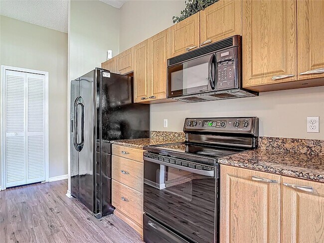 Building Photo - 4039 N Waterbridge Cir