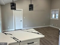 Building Photo - 12 Sanbert Cir