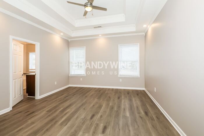 Building Photo - 6945 Merrywood Dr