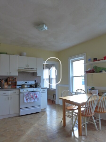 Primary Photo - 12 Colliston Rd