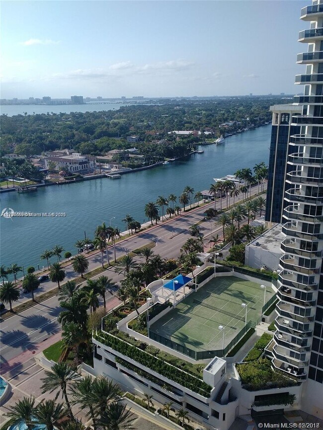 Building Photo - 4775 Collins Ave