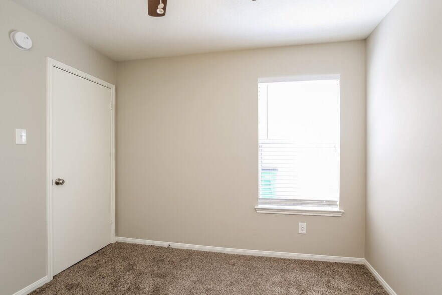 Building Photo - 12339 Westwold Dr