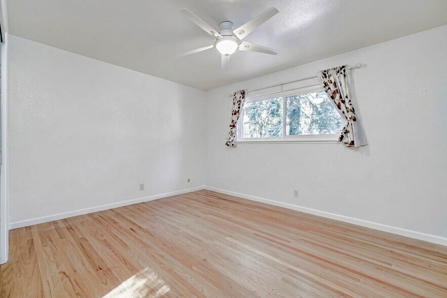 Building Photo - 1108 Alice St