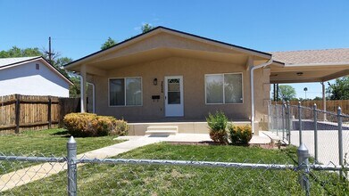 Building Photo - 2626 Cheyenne Ave