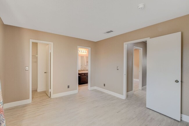 Building Photo - Beautiful Summerlin Home! Hills Neighborho...
