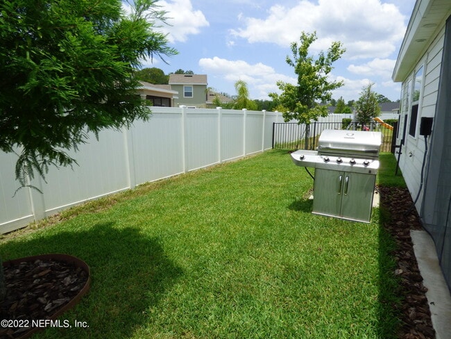 Building Photo - 313 Bluejack Ln