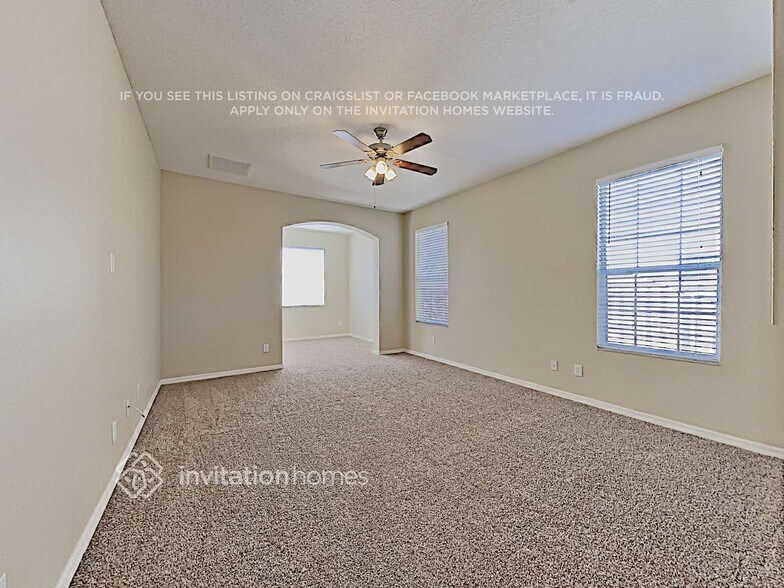 Building Photo - 9156 Lake Avon Dr