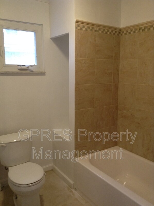 Building Photo - 1316 Wightman St