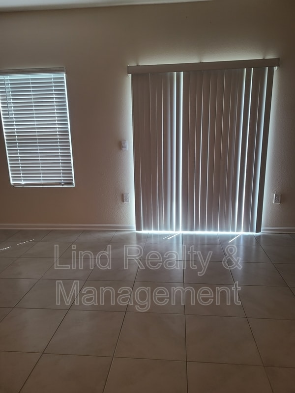 Building Photo - 7737 Legacy Trl
