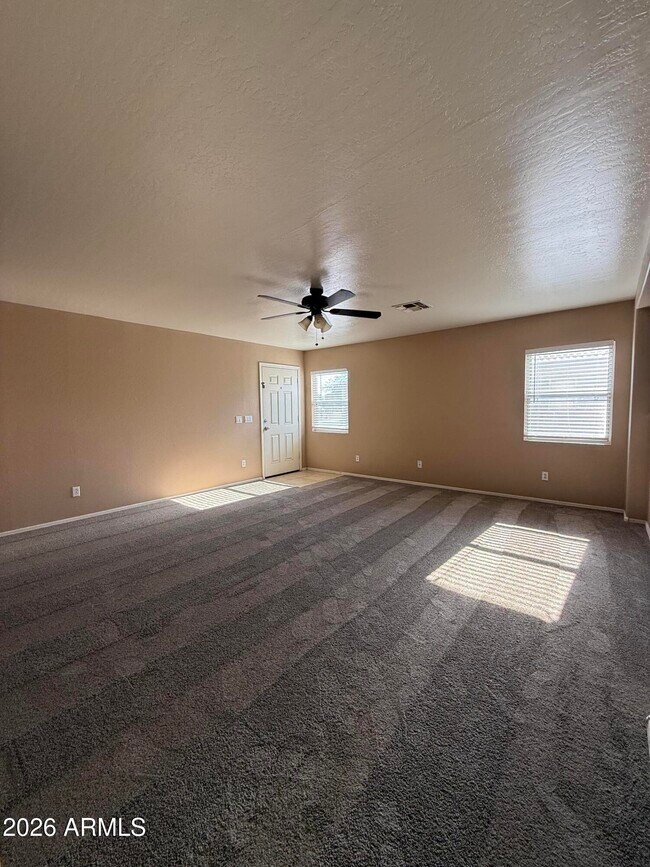 Building Photo - 12622 W Corrine Dr